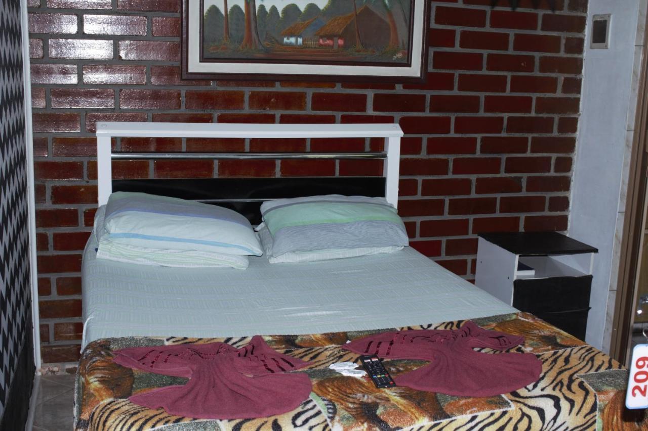 Hostel Rio Das Ostras Rio das Ostras Eksteriør bilde